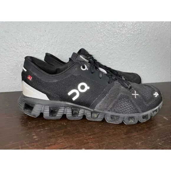 On Cloud X 3 60.98696 Black Silver Sneakers Shoes Womens Size 7 EUC - Picture 3 of 11